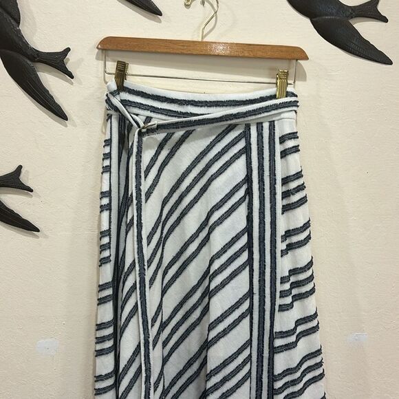 NEW! DKNY Asymmetrical Eyelash Fringe Stripe Belted Maxi Skirt - 4 ~ $109 - Picture 7 of 15